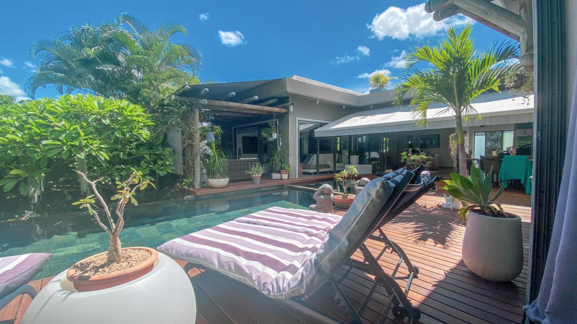 Villa Sartelo Тамарин Экстерьер фото