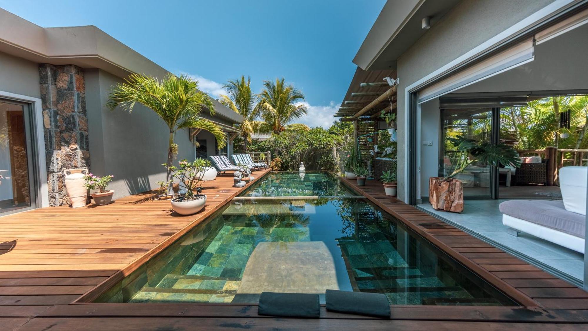 Villa Sartelo Тамарин Экстерьер фото
